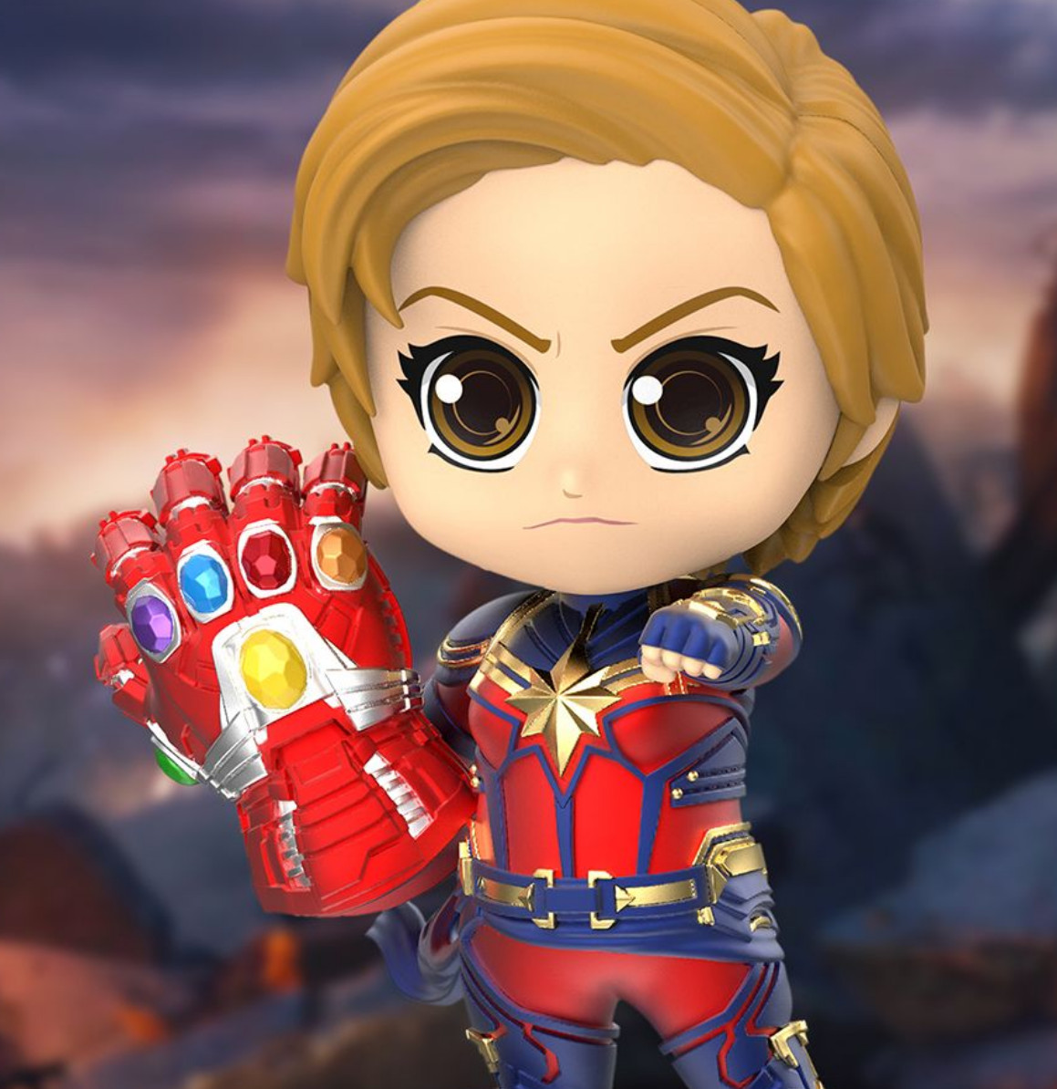Figura de Captain Marvel with nano gauntlet | Avengers: EndGame | Cosbaby | COSB 680