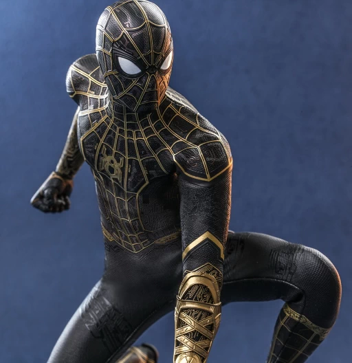 Spider-Man (Black & Gold Suit) | MMS 604 | Spider-Man: No Way Home | Hot Toys Marvel